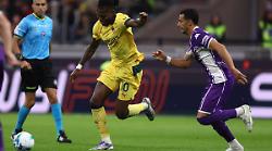 Il Milan batte 2-1 la Fiorentina e vola in testa
