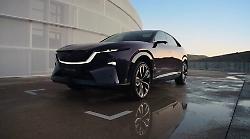 Mazda CX-6e, il SUV elettrico con 484 km di autonomia