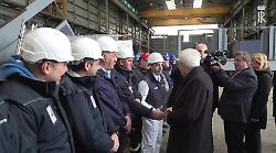 Mattarella visita lo stabilimento Fincantieri di Palermo