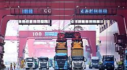 Cina, commercio estero in aumento del 18,3% nei primi due mesi del 2026