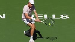 Sinner batte Zverev e vola in finale a Indian Wells