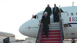 Il Presidente Mattarella arriva all'aeroporto di Salamanca