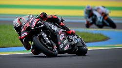 Bezzecchi trionfa in MotoGP in Brasile, doppietta Aprilia