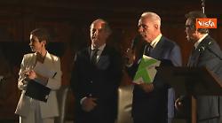 Festival Regioni, passaggio consegne da Zaia a Giani: Orgogliosi ospitare edizione 2026 in Toscana