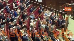 Meloni cita Thatcher, poi la standing ovation della maggioranza in Aula a Montecitorio
