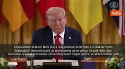 Trump scherza con Cancelliere tedesco Merz: Stai bene con quell'abbronzatura, la vorrei anch'io
