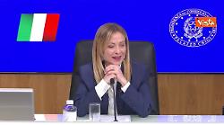 Meloni su proroga taglio accise: Non sar&agrave; orizzontale, perch&eacute; gasolio &egrave; aumentato pi&ugrave; della benzina