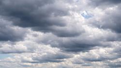 Giorni dal cielo capriccioso e con temperature mite tra schiarite e pioggia