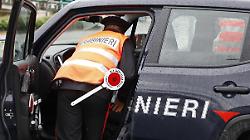 Auto devastate nella notte: un fermato. Il centrodestra insorge: "Non si pu&ograve; essere liberi di delinquere"