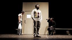 Tutti a cena dai Campione a teatro: il graffio de Gli Omini chiude la stagione agli Unanimi