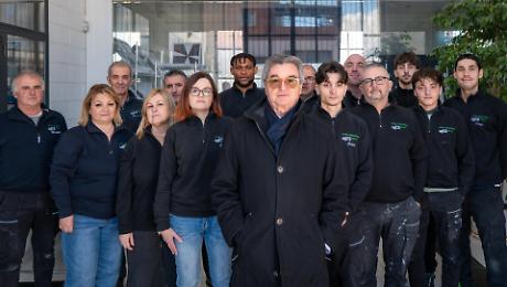 Da un fondo di 70 metri quadrati a un'officina di duemila: mezzo secolo di Autocarrozzeria Italia