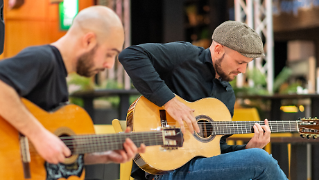 Musica live in galleria: venerd&igrave; all'Aurelia live music suona il duo