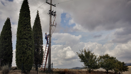 Stop alla corrente per restyling alla linea elettrica: ecco dove e quando