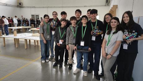 Robot in missione: la scuola Galilei di Grosseto sul podio alla RoboCup vola alle finali nazionali