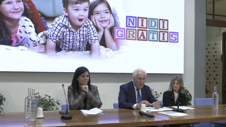 Nidi gratis in Toscana: contributi fino a 800 euro al mese per le famiglie