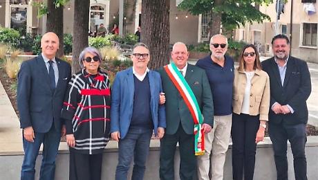 Inaugurata la nuova Piazza della Palma: cos&igrave; rinasce il cuore della citt&agrave;