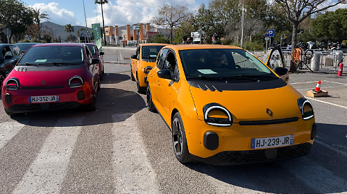 La Twingo torna a sorridere. E questa volta &egrave; elettrica