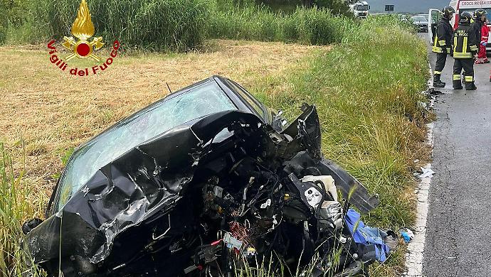 Drammatico frontale sulle Collacchie: un morto e due feriti