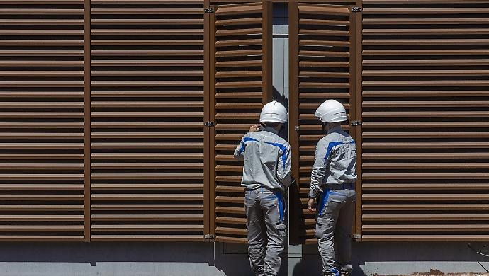 Maxi intervento sulla rete elettrica, il sindaco chiude la scuola