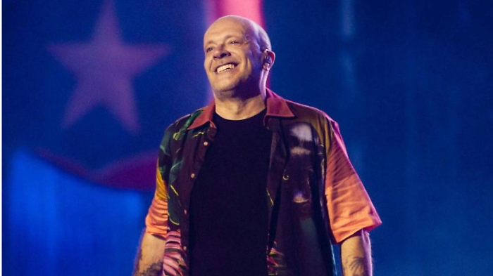 Circo Max - Una notte di hit, in prima serata questa serata mercoled&igrave; 28 agosto, su Canale 5. Gli ospiti