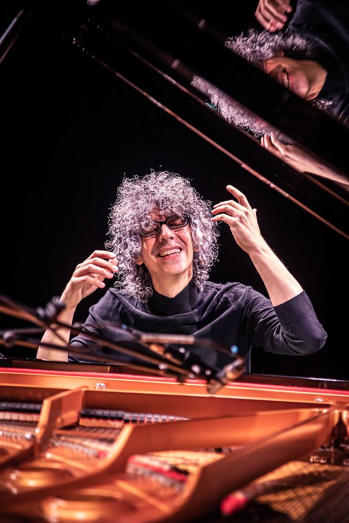 Grosseto, Giovanni Allevi e il suo Piano Solo tour in concerto alla Cava di Roselle