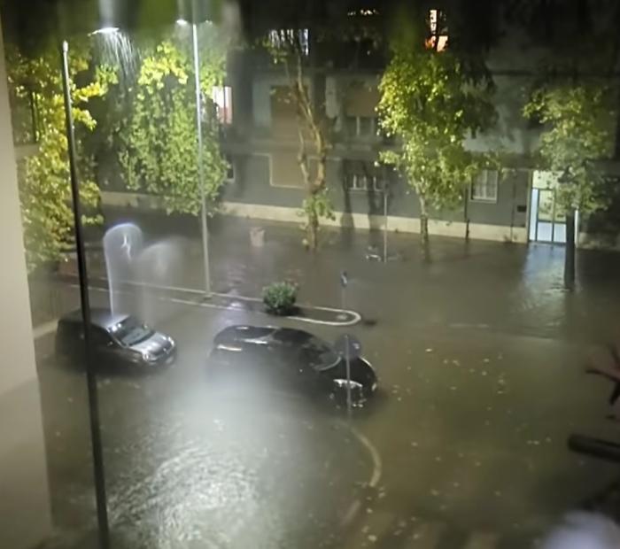 Grosseto, il maltempo allaga le vie della città: la rabbia dei cittadini