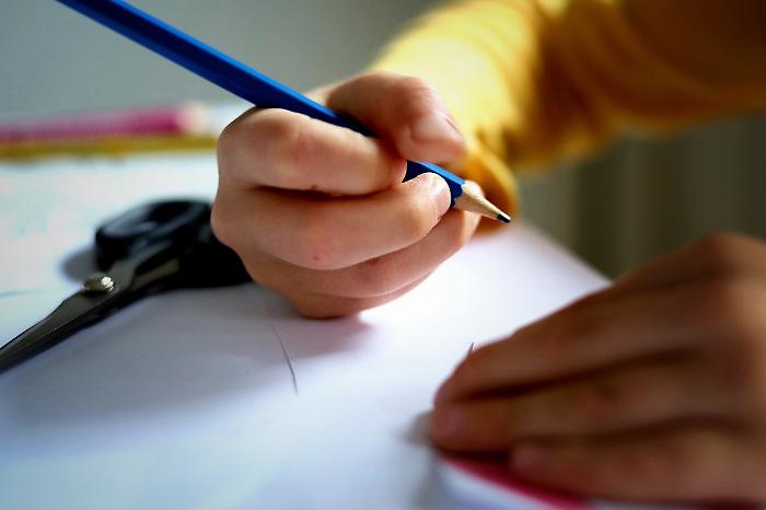 Grosseto, 10 mila euro alle scuole per progetti pre-scuola che aiutino le famiglie 