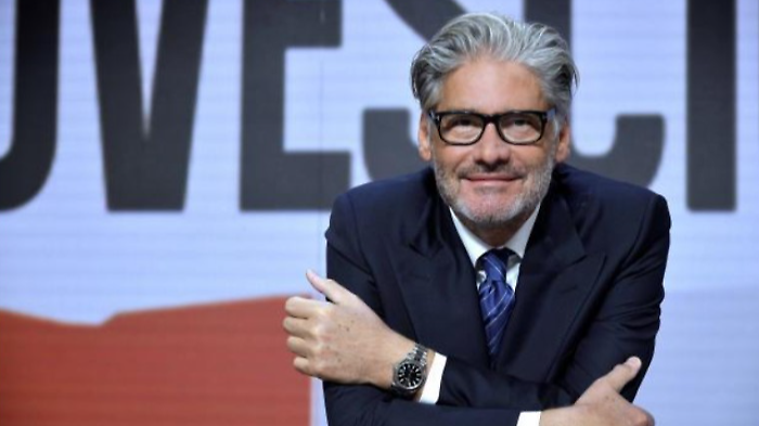 Dritto e rovescio stasera 19 settembre su Rete 4 il talk show condotto da Paolo Del Debbio. Le anticipazioni 