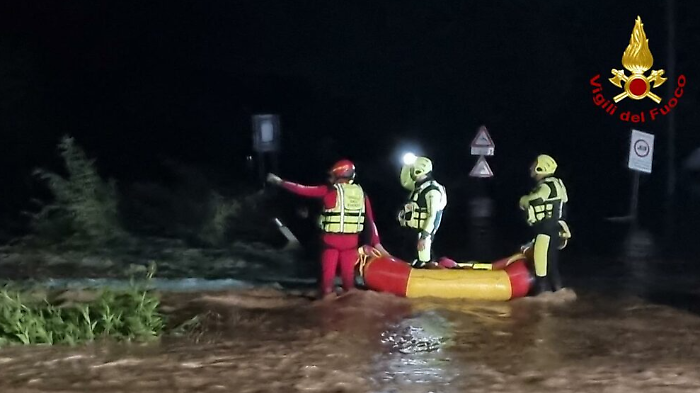 vigili del fuoco allagamenti