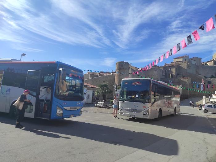 Isola del Giglio, trasporto pubblico nel caos tra pochi autisti e bambini impossibilitati ad andare a scuola
