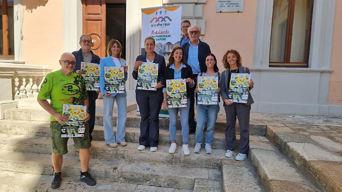Gavorrano, torna per la terza edizione il Biobike Tour, la competizione eno-sportiva più amata dai ciclisti