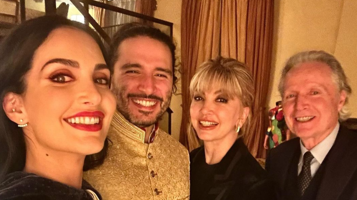 Milly Carlucci, dalle foto sexy all'immenso amore per la famiglia. La figlia sposata col principe e il figlio manager. La regina di Ballando con le stelle