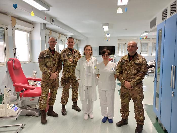 Grosseto, 40 militari del Savoia donano il sangue in ricordo della battaglia di El Alamein
