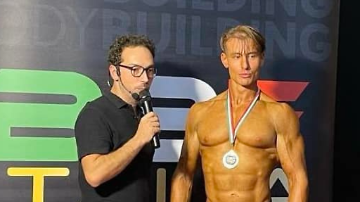 Grosseto, l'avvocato grossetano Andrea Vasellini campione bodybuilder a Mister Etrurya