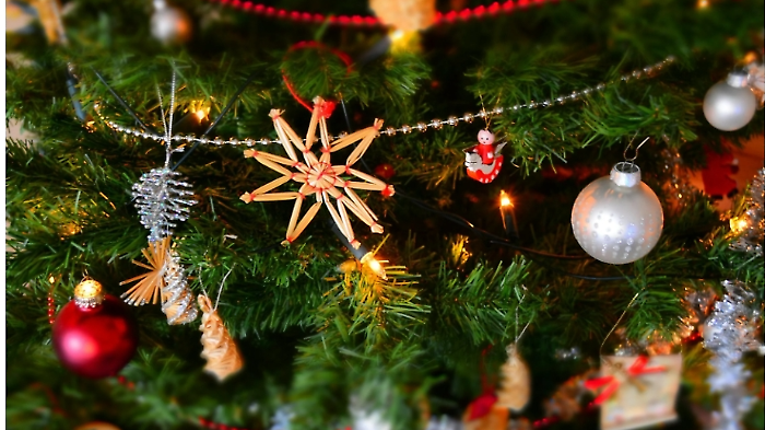 Mercato straordinario in occasione del Natale 