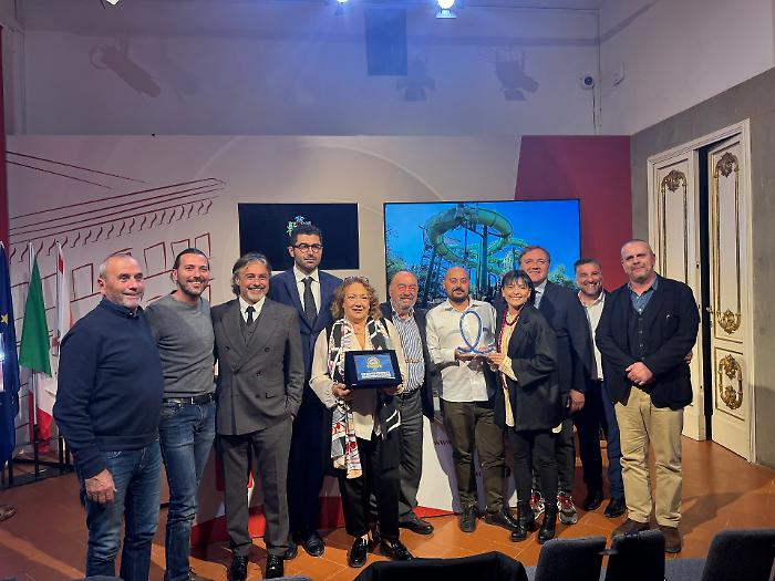 acqua village premi firenze