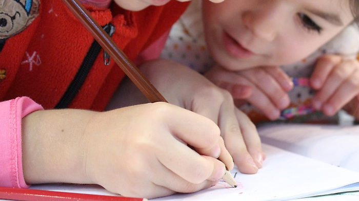 Follonica, laboratori in lingua inglese alla biblioteca. Sono rivolti ai bambini