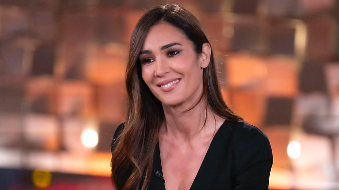 Verissimo, oggi 11 ottobre e domani 12 ottobre in tv:  Ornella Muti, Patty Pravo, Miriam Leone, Andrea Carnevale e Mattia Bottolo