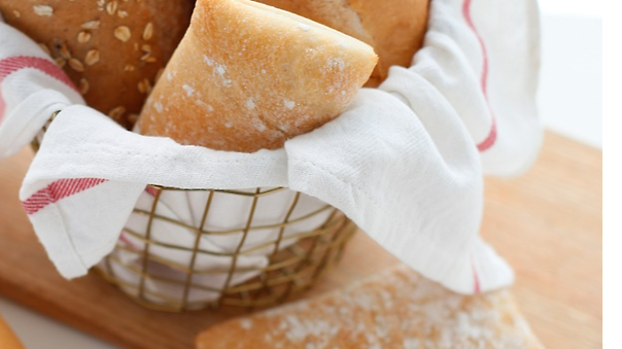 Grosseto, è l'ora della sana merenda per i bambini delle primarie di via Mascagni