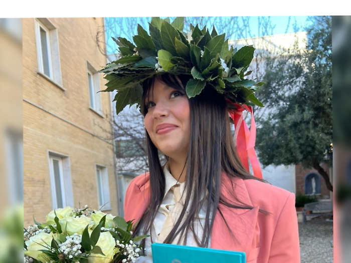 Grosseto, Asja si laurea in Biologica ed Ecologia marina: è la prima grossetana ad ottenere questo titolo all'università della Tuscia