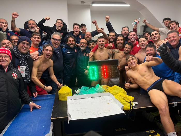 Derby Grosseto - Siena:  vincono i biancorossi e conquistano l'ottava vittoria consecutiva