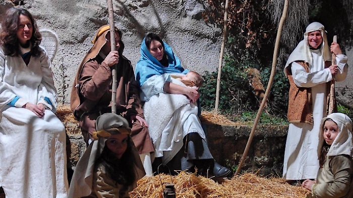 Pitigliano, il paese diventa Betlemme. C'è il presepe vivente