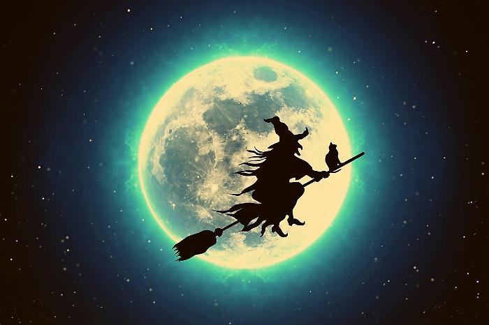 Follonica, dal mare arriva la Befana con due appuntamenti imperdibili