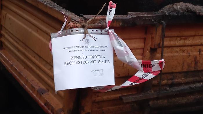 Monterotondo Marittimo, i carabinieri scoprono un’oliveta utilizzata come luogo di smaltimento rifiuti
