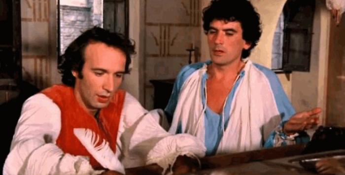 Non ci resta che piangere stasera in tv sabato 4 gennaio su Rete 4: trama, cast e curiosit&agrave; del film di Roberto Benigni e Massimo Troisi 