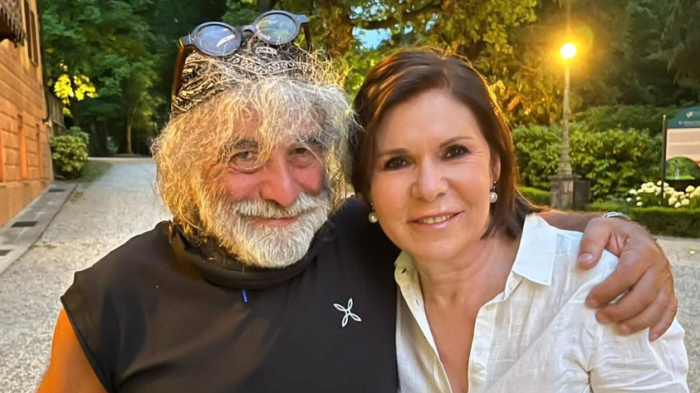 Mauro Corona ospite da Bianca Berlinguer a E' sempre carta bianca, stasera in tv su Rete 4: "Lei stimola la provocazione"