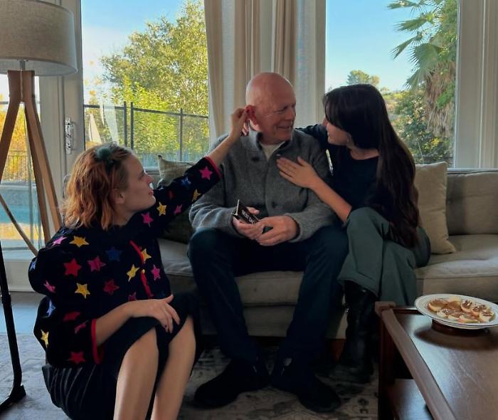Bruce Willis con le figlie