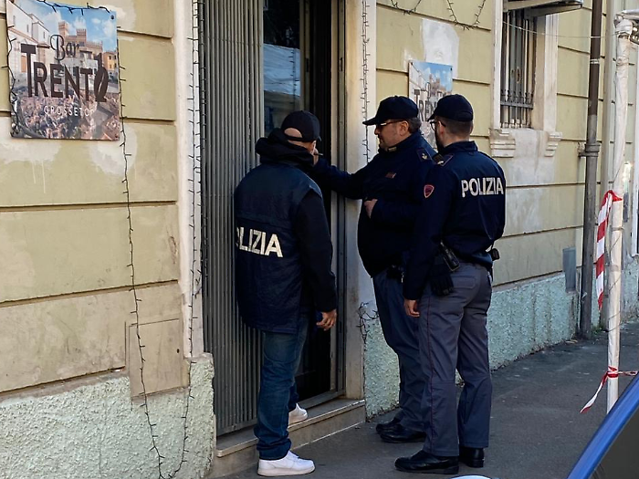 Grosseto, sospesa la licenza al Bar Trento: era frequentato da pregiudicati 
