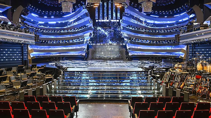 Sanremo 2025, ecco perch&eacute; inizia di marted&igrave;: tutti i motivi 