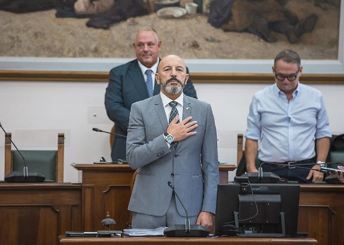 Grosseto, il Consiglio comunale in apprensione per Papa Francesco: "Siamo vicini al Santo Padre"